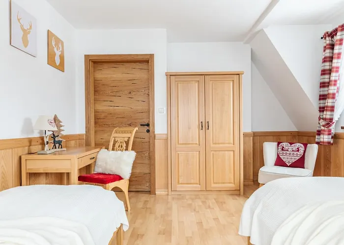 W Gorach - Przy Potoku 자코파네