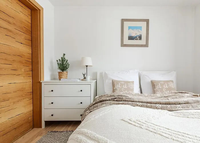 W Gorach - Przy Potoku *