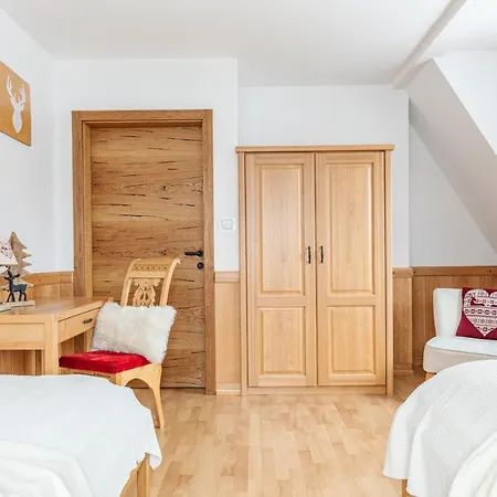 W Gorach - Przy Potoku 扎科帕内